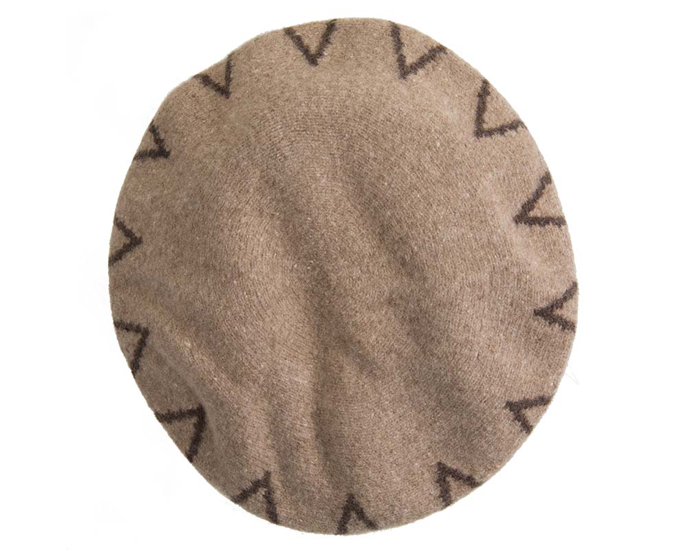 Mocca winter beret by Max Alexander-2